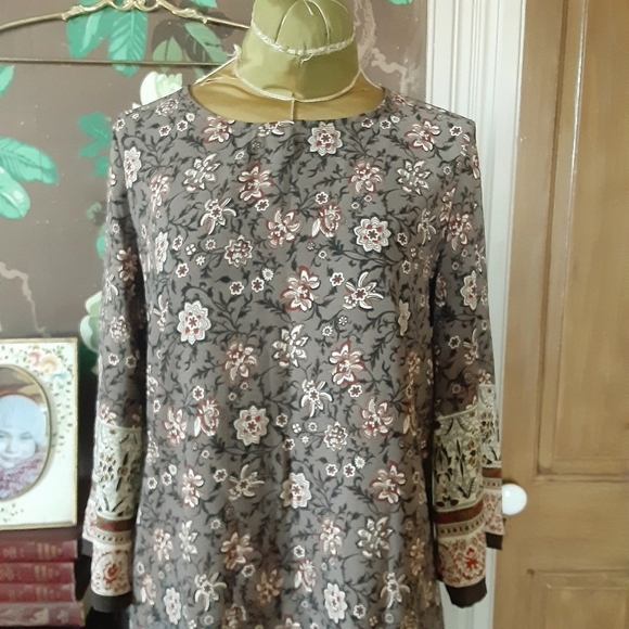 JELLA C. Boho Dress Size Medium - Picture 3 of 12